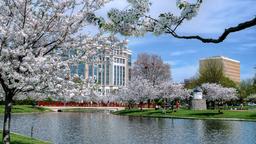 Hoteles cerca a Celtic Woman at Von Braun Center