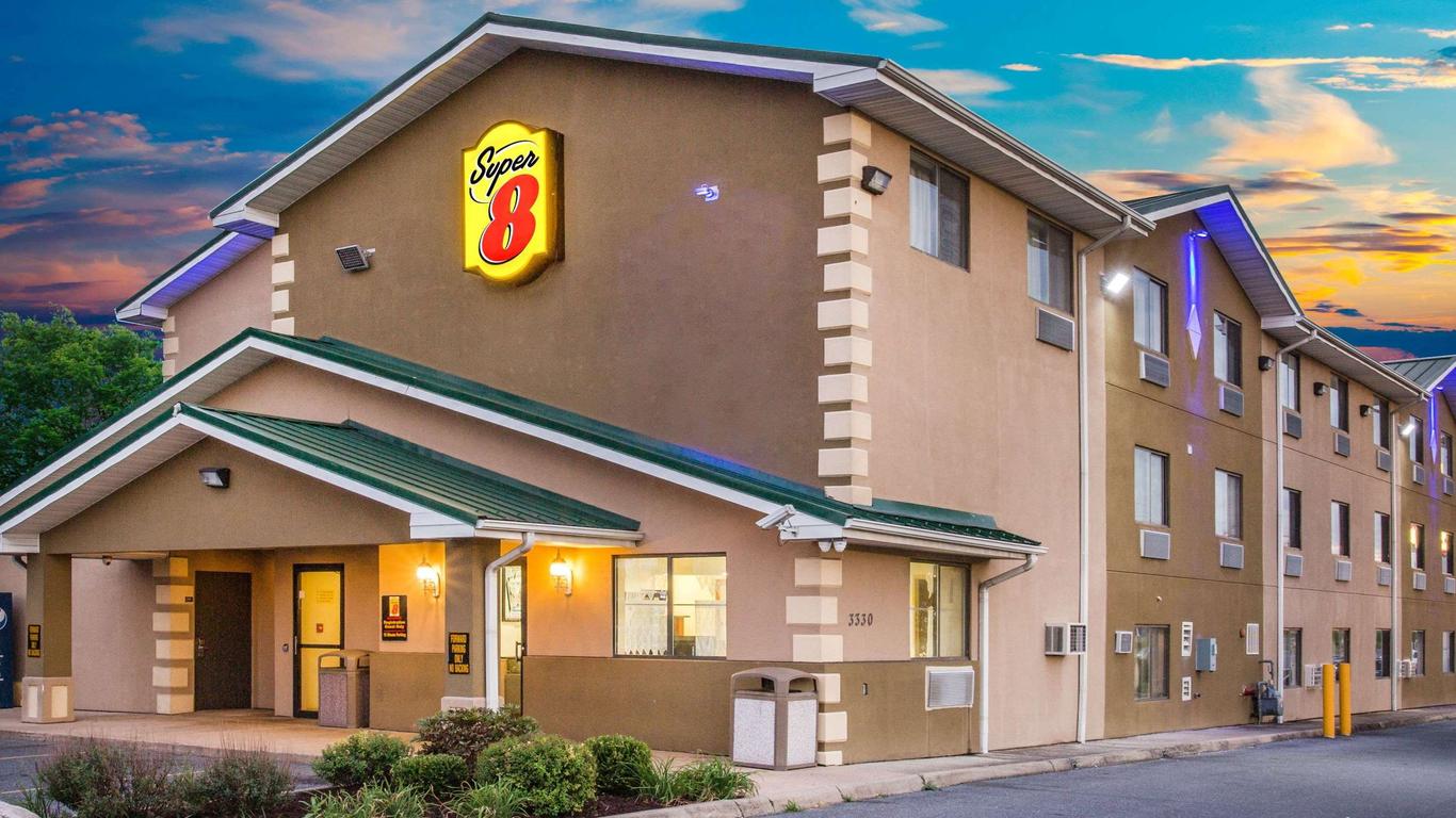 Super 8 by Wyndham Harrisonburg