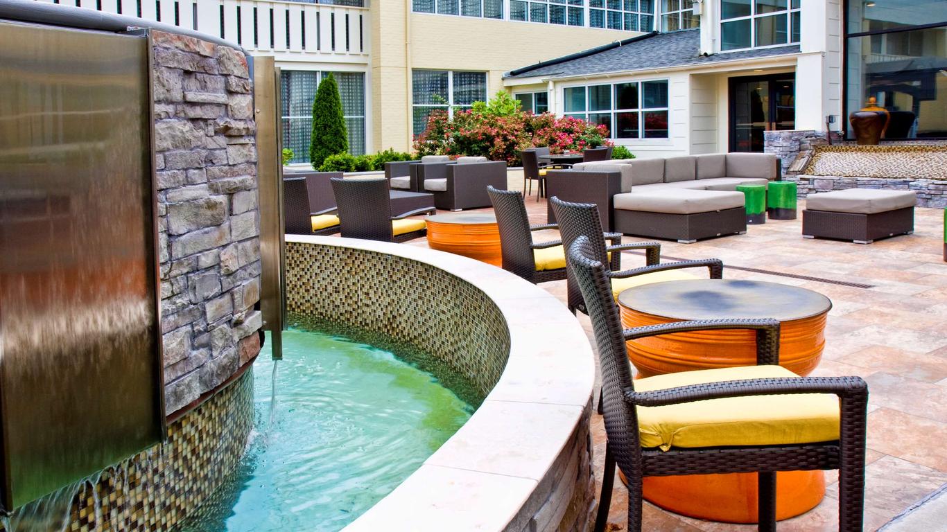 DoubleTree Suites by Hilton Hotel Huntsville South