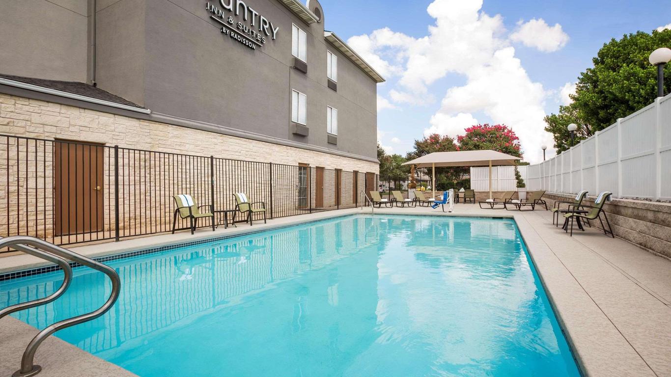 Country Inn & Suites by Radisson Austin North