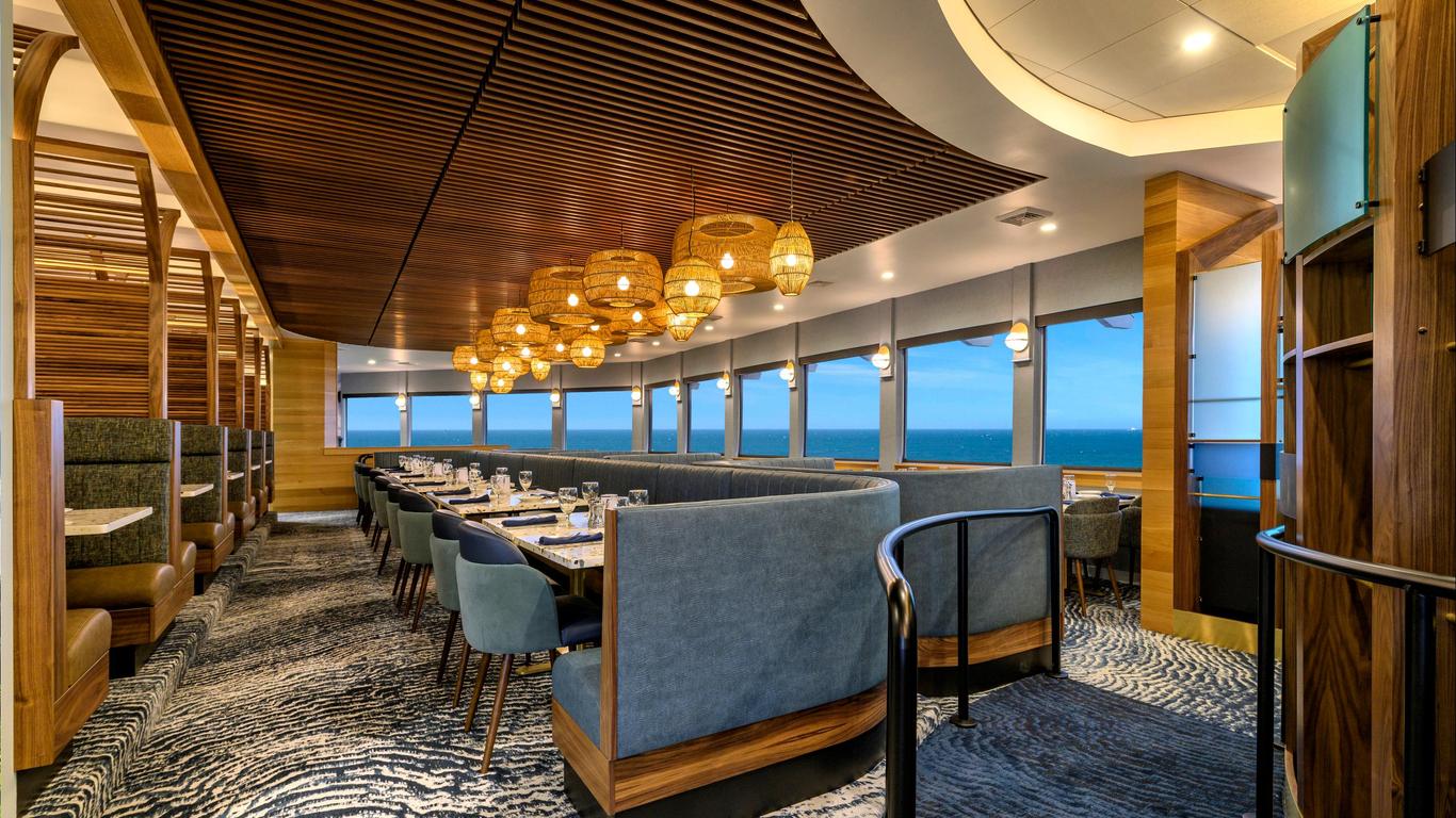 Hallmark Resort - Newport